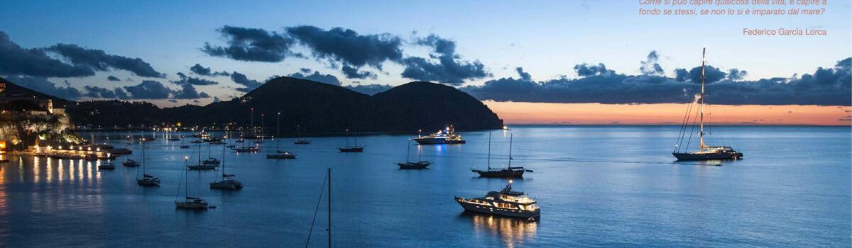 Assaggi d’Estate 2022 in Barca a Vela  Isole Eolie,